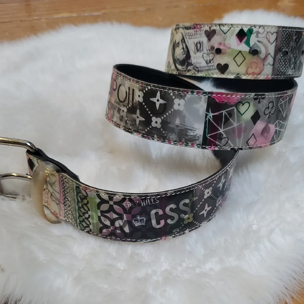 Vintage 90's Holographic Multicolor Patterned Women's Belt